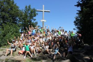 Fotorelacja z obozu letniego w górach dla uczniów klas I-III w Suchedniowie.