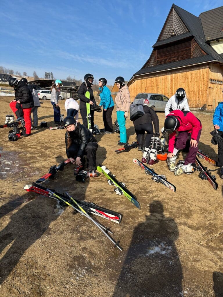 PHOTO 2025 02 25 14 20 06(2)