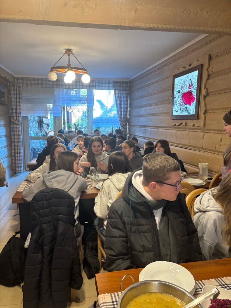 PHOTO 2025 02 25 14 20 06(4)