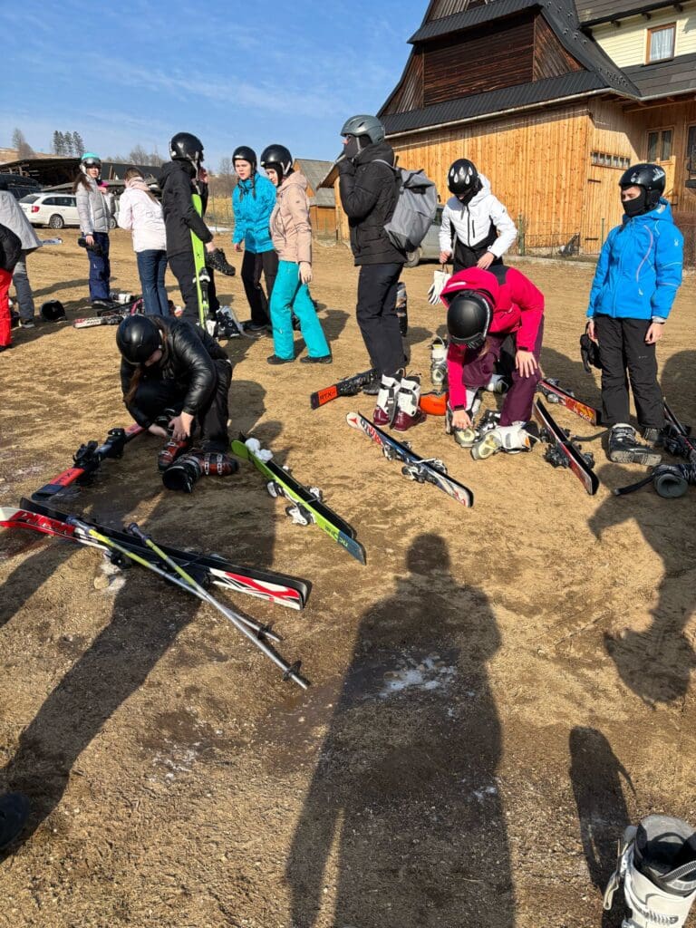 PHOTO 2025 02 25 14 20 06(5)